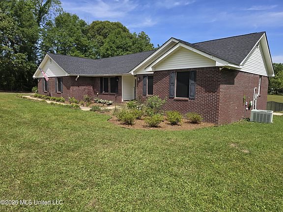 2nd image of 79 Harrington Rd