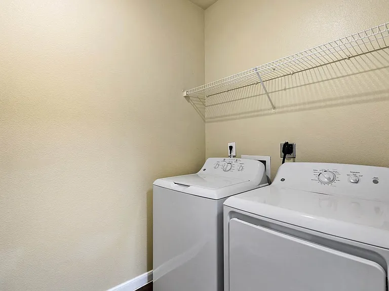 Quail Chase Apartments — Photo 27