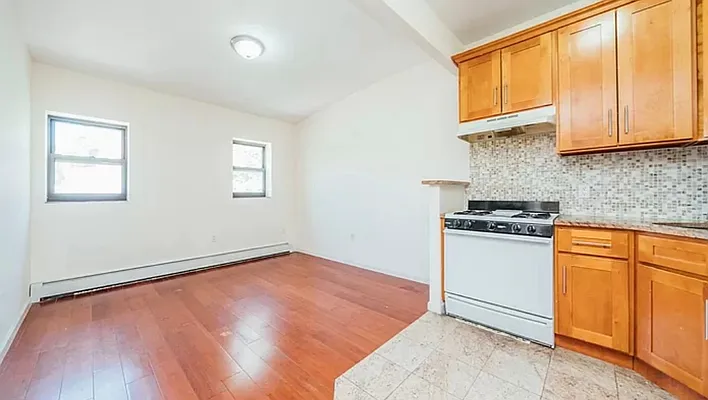 Rented by Nest Seekers International | media 10