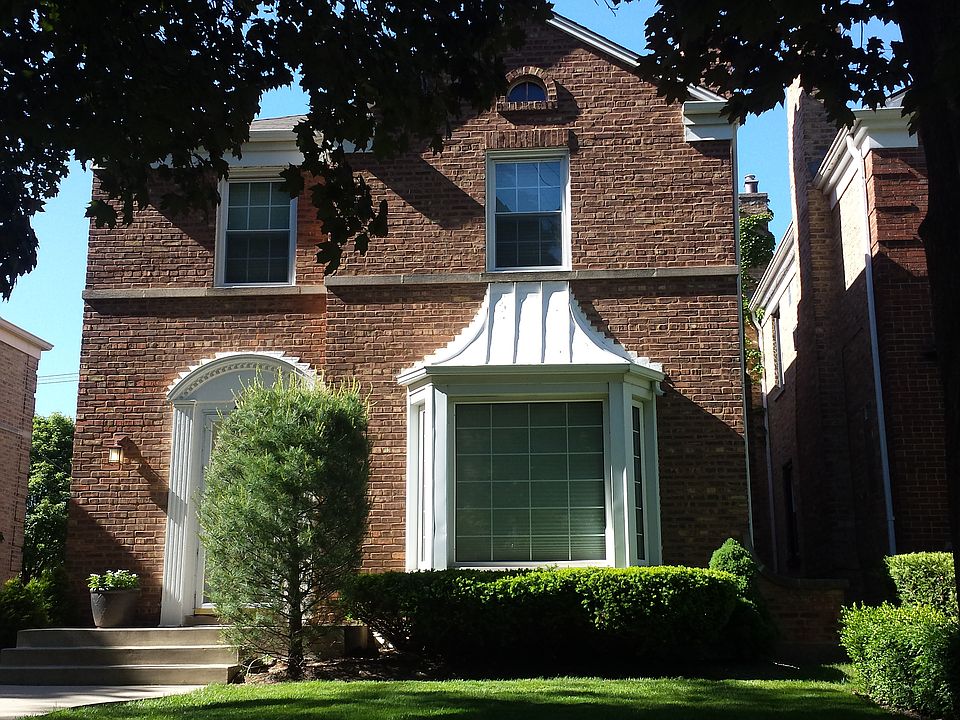 1st image of 2820 W Jarvis Ave