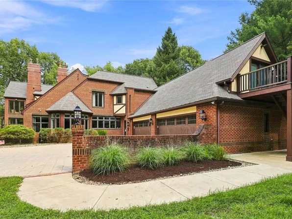 104-102 Thornbrook Dr, Butler, PA 16002