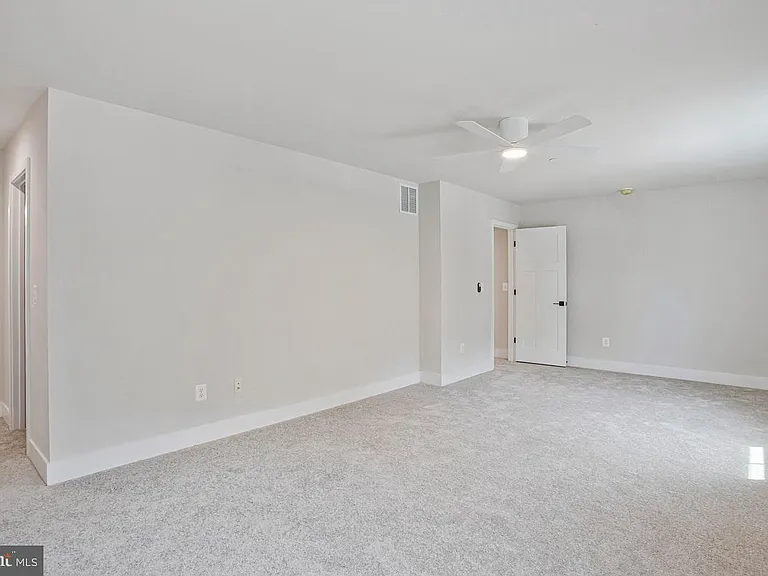 1316 Juniper St — Photo 19