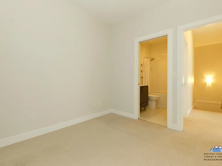 10133 River Dr — Photo 14