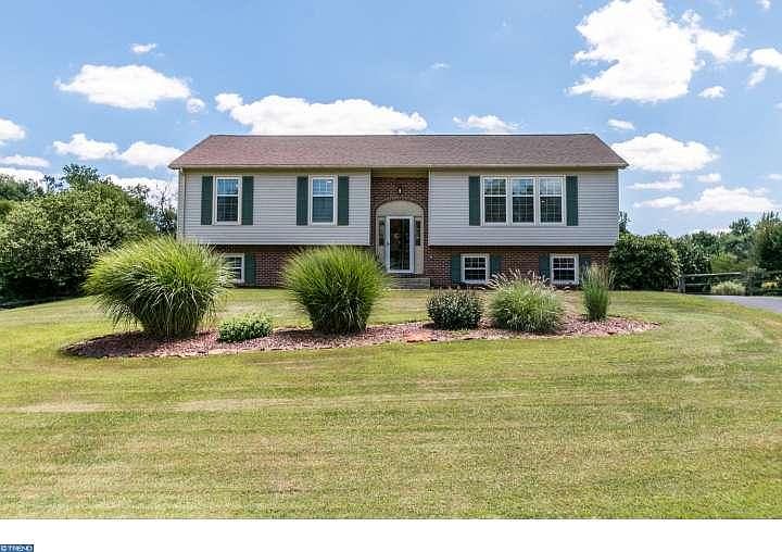 1st image of 813 Jeffrey Pine Dr