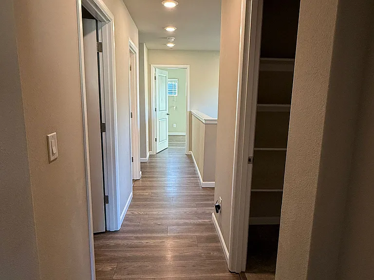 8657 Atlas Ave NE — Photo 12