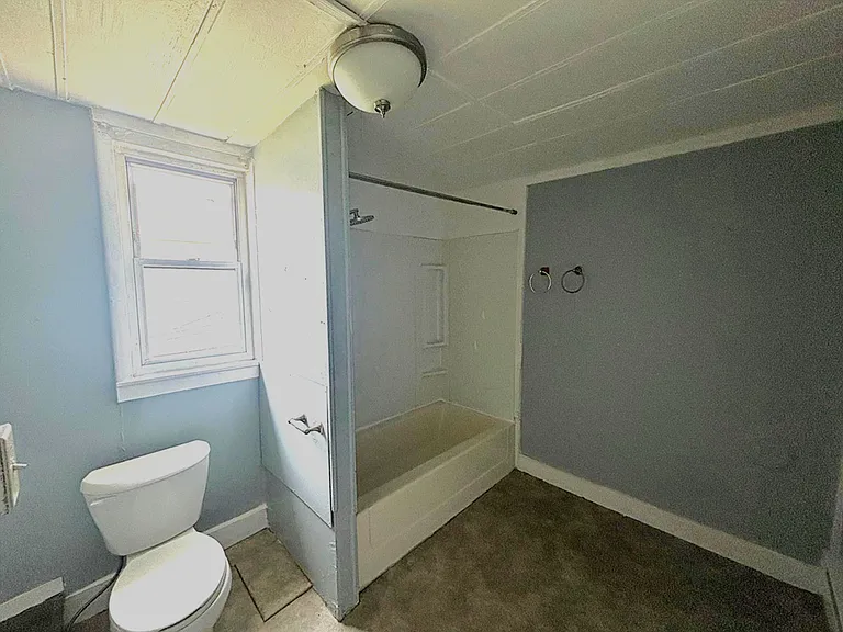 101 S Roosevelt Ave #2 — Photo 9