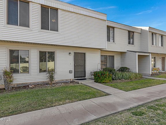 2nd image of 6623 S PALM Drive