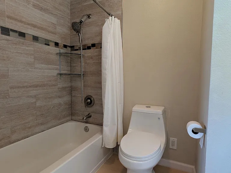 338 S Willard Ave — Photo 19