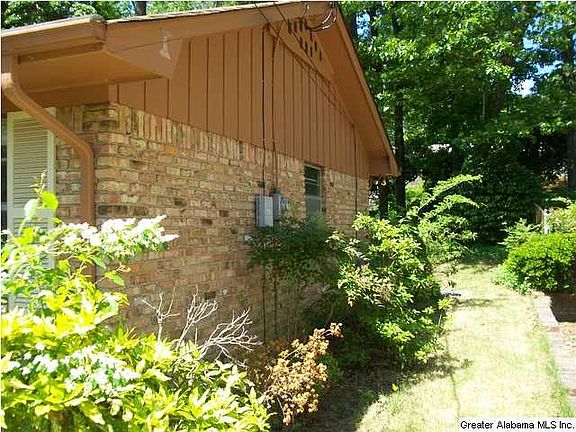 2nd image of 832 Northcrest Dr