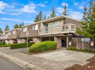 14526 NE 6th Pl, Bellevue, WA