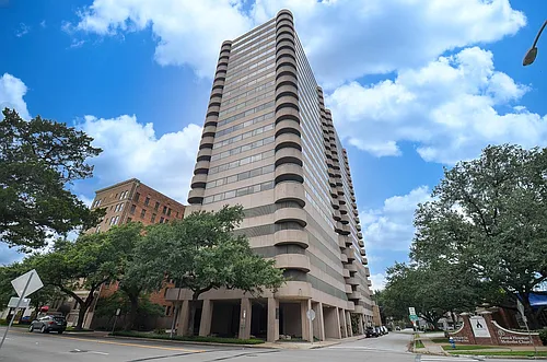 5000 Montrose Blvd #12B Photo 1