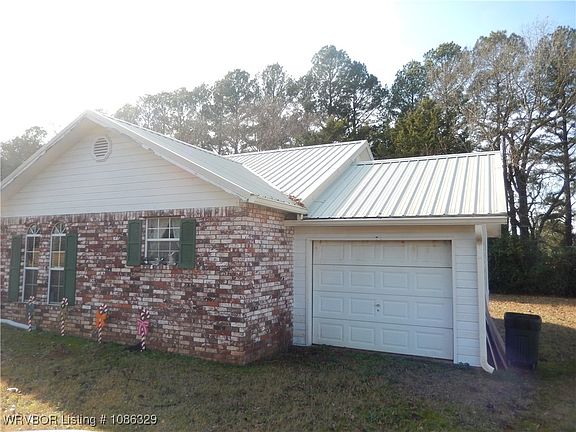 2nd image of 1152 Helton Ln
