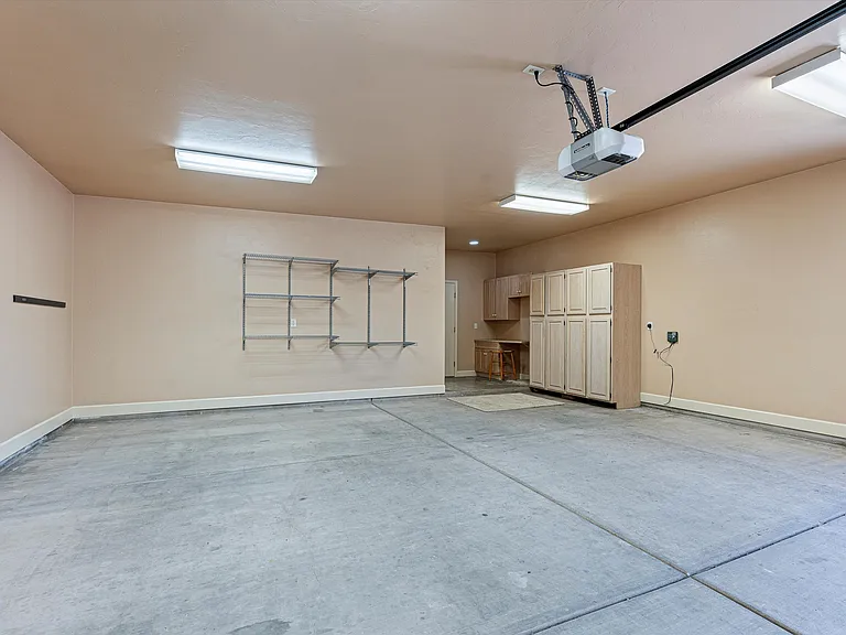 10270 E Glenn St — Photo 18