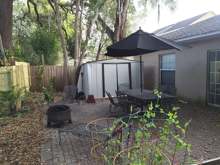 1515 E Central Blvd — Photo 18