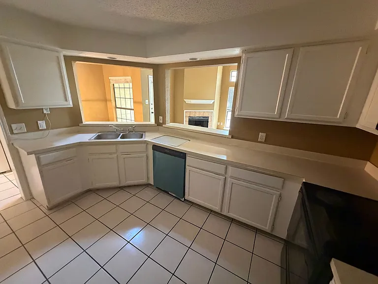 9601 Forest Ln #1521O — Photo 5