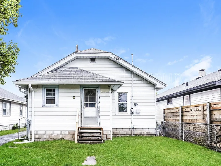 3006 Noble St — Photo 18