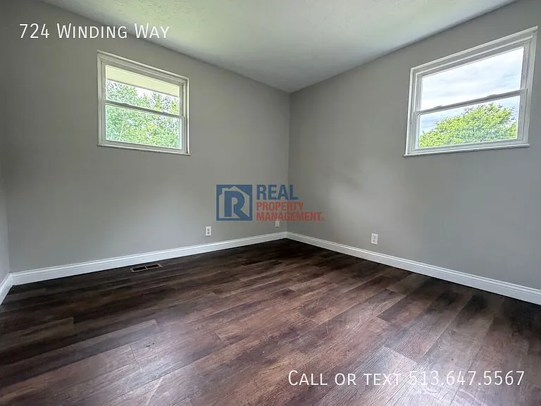 724 Winding Way — Photo 12