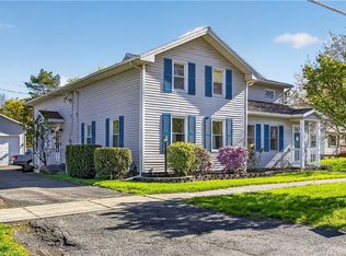 620 Latta Rd, Rochester, NY 14612