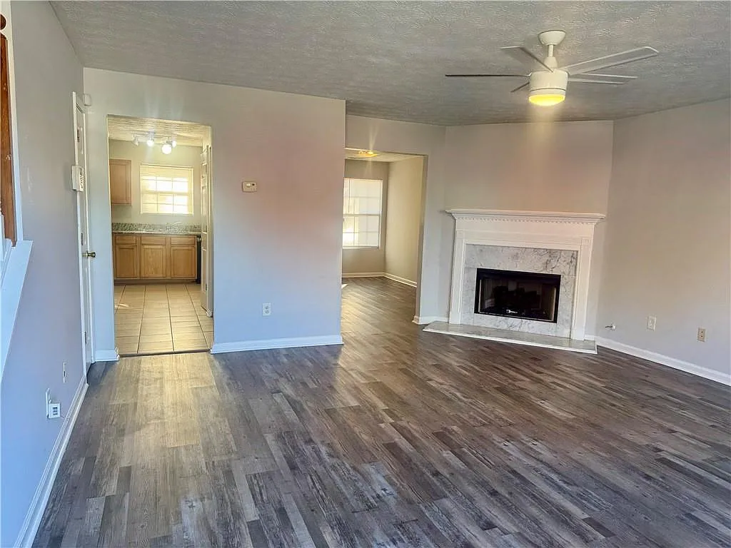 Building Photo - 5663 Windfall Ln