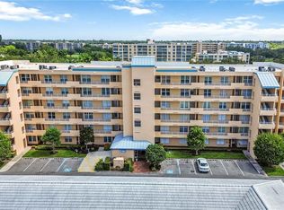 4550 Pinebrook Cir APT 605, Bradenton, FL 34209