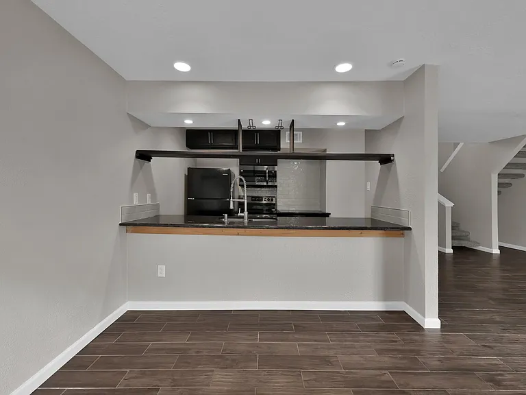 12311 Glenview Dr — Photo 10