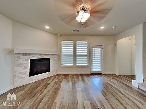 2nd image of 4725 Tanglewood Dr