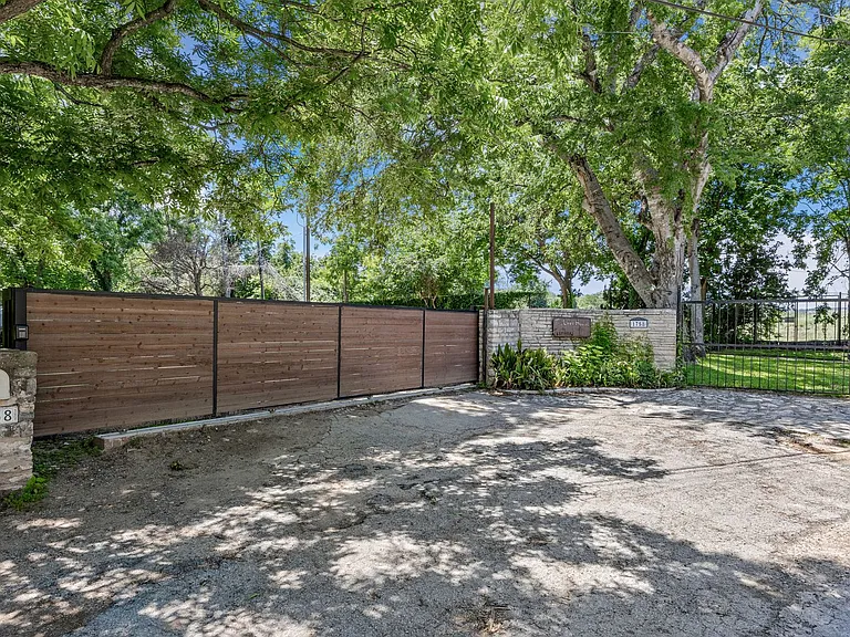 1758 Channel Rd — Photo 37