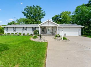 5808 Middletown Rd E, New Middletown, OH 44442