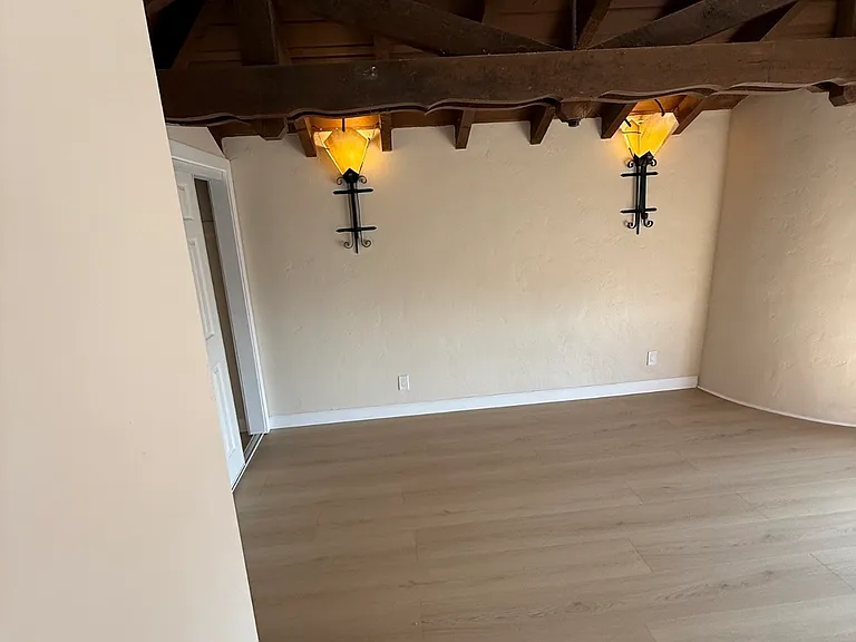 1700 Le Roy Ave #8 — Photo 9