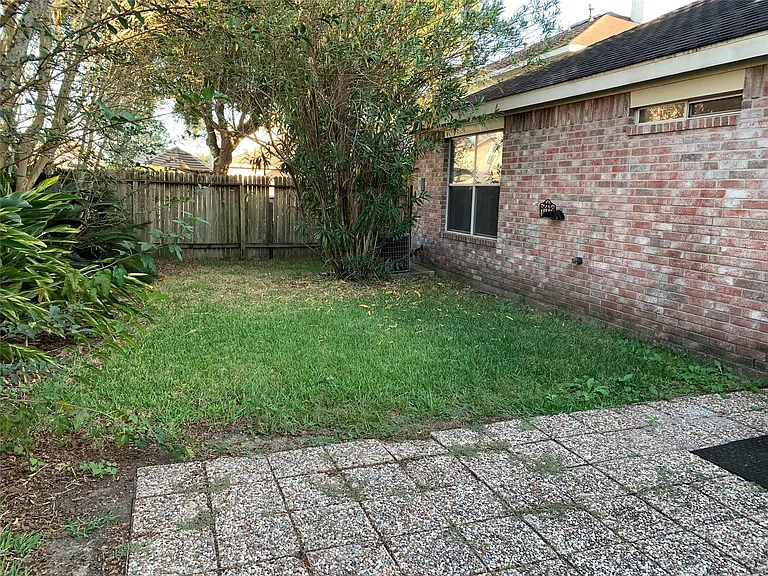 3526 George Washington Ln — Photo 2