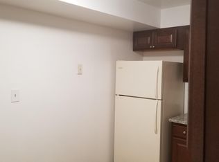 8709 W Ballard Rd APT 101, Des Plaines, IL 60016