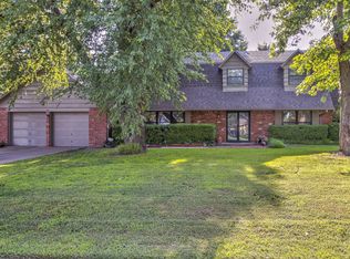 5041 S Hudson Pl, Tulsa, OK 74135
