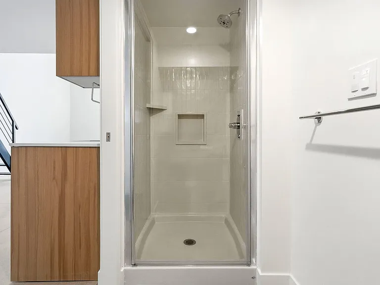 Step Designer Studio Community Living — Photo 101