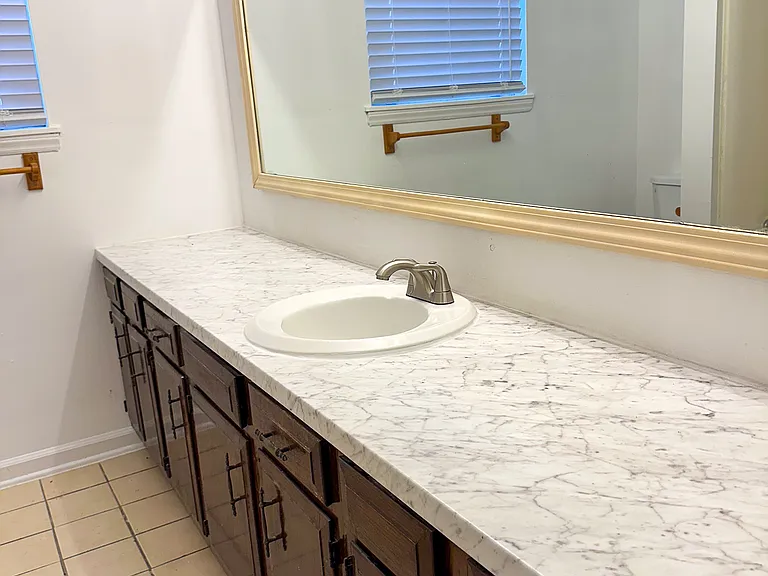 5425 Two Moons Dr — Photo 9