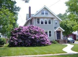 3981 Riveredge Rd, Cleveland, OH 44111