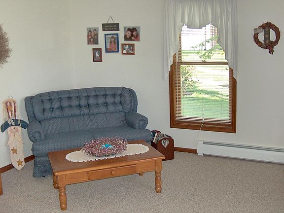 2nd image of 2307 W Mountain Ave S