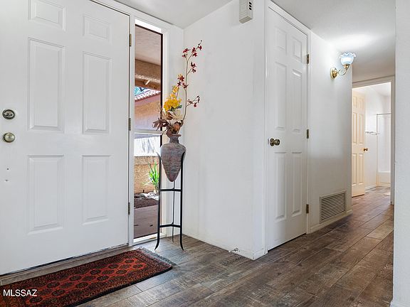 3rd image of 9883 N Stonecreek Pl