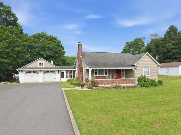 78 Bangor Junction Rd, Bangor, PA 18013