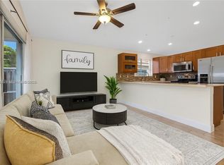 113 Danielle Ct, Fort Lauderdale, FL 33326