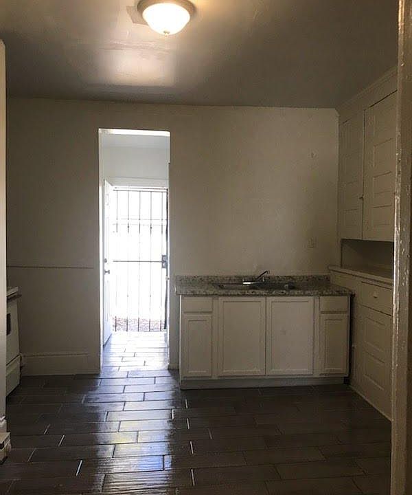 2nd image of 818 Shorb Ave NW #1