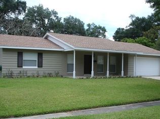 621 Powell Dr, Altamonte Springs, FL 32701