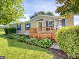 2 Midland Dr, Millersburg, PA 17061