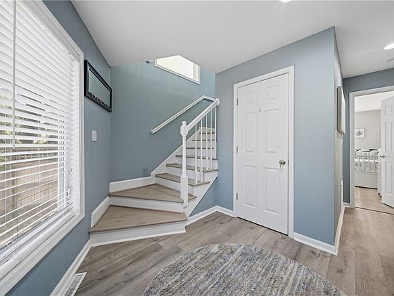 3rd image of 6914 Atlantic Ave