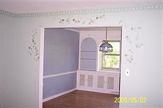 3rd image of 1840 Clayburn Cir