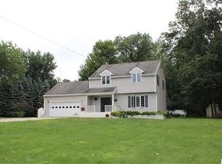 801 Cunningham Rd, Jackson, MI 49201