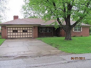 1st image of 226 N Munsie St