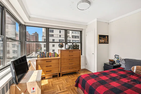 399 East 72nd Street #14E in Lenox Hill, Manhattan | StreetEasy