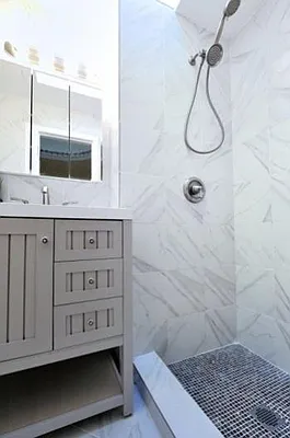 Rented by Platinum Properties | media 17