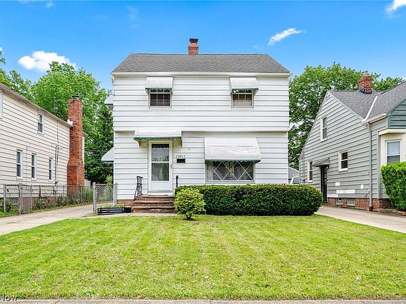 3rd image of 13417 Thraves Ave