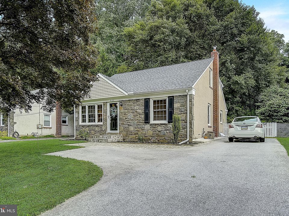 2nd image of 521 Glendale Rd